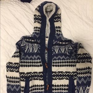Hooded sweater